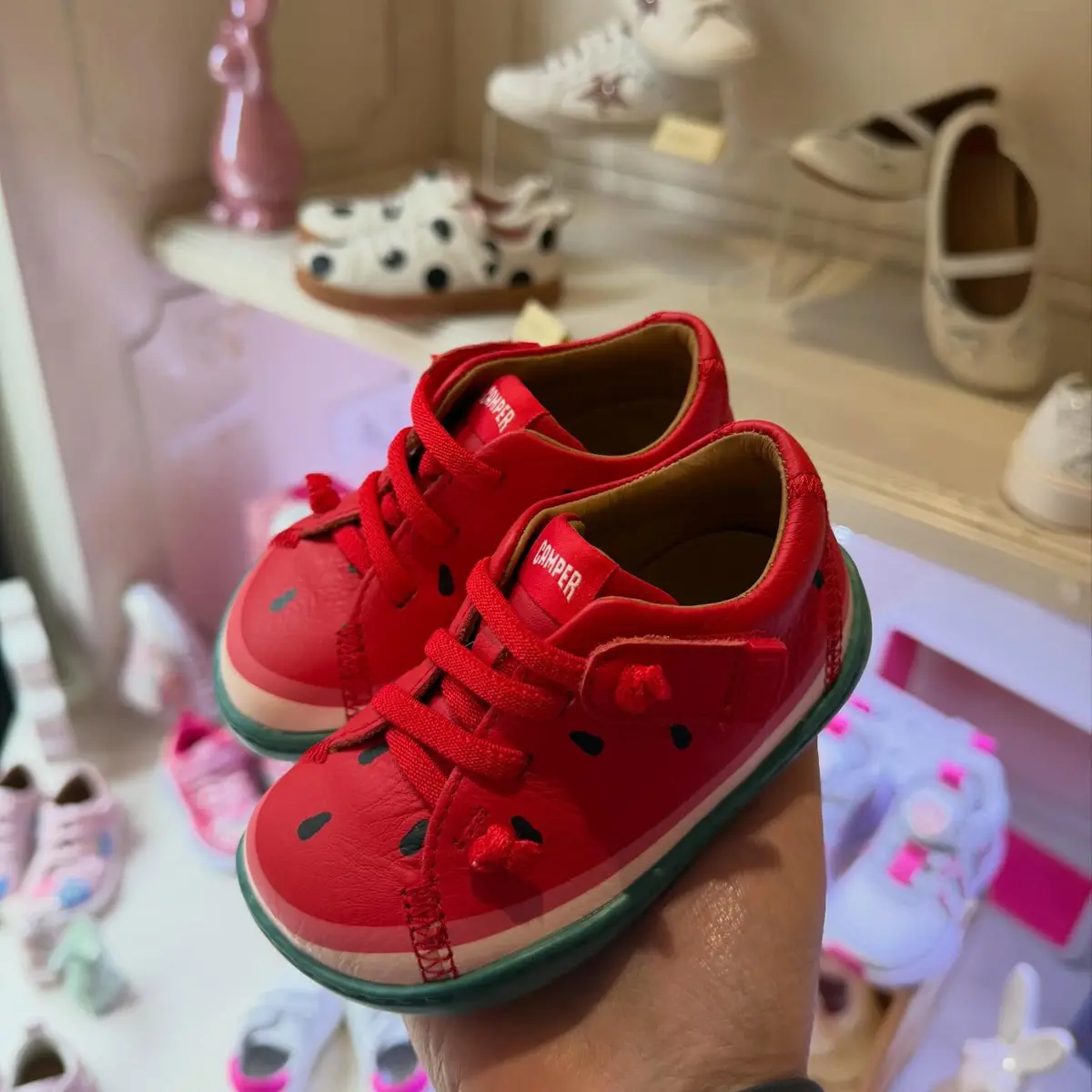 Scarpa in pelle multicolor Camper
